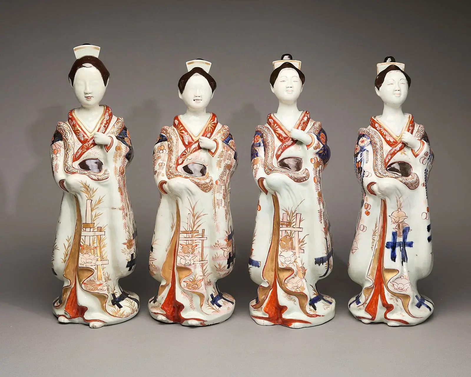 4 Japanese Edo Imari Ware Porcelain Bijin Figures