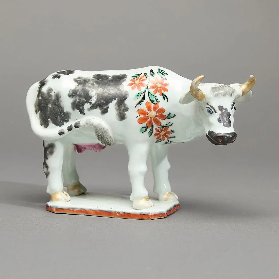 Chinese Model of Cow After Delft