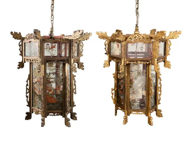 Pr Chinese Carved Giltwood Reverse-Painted Lights