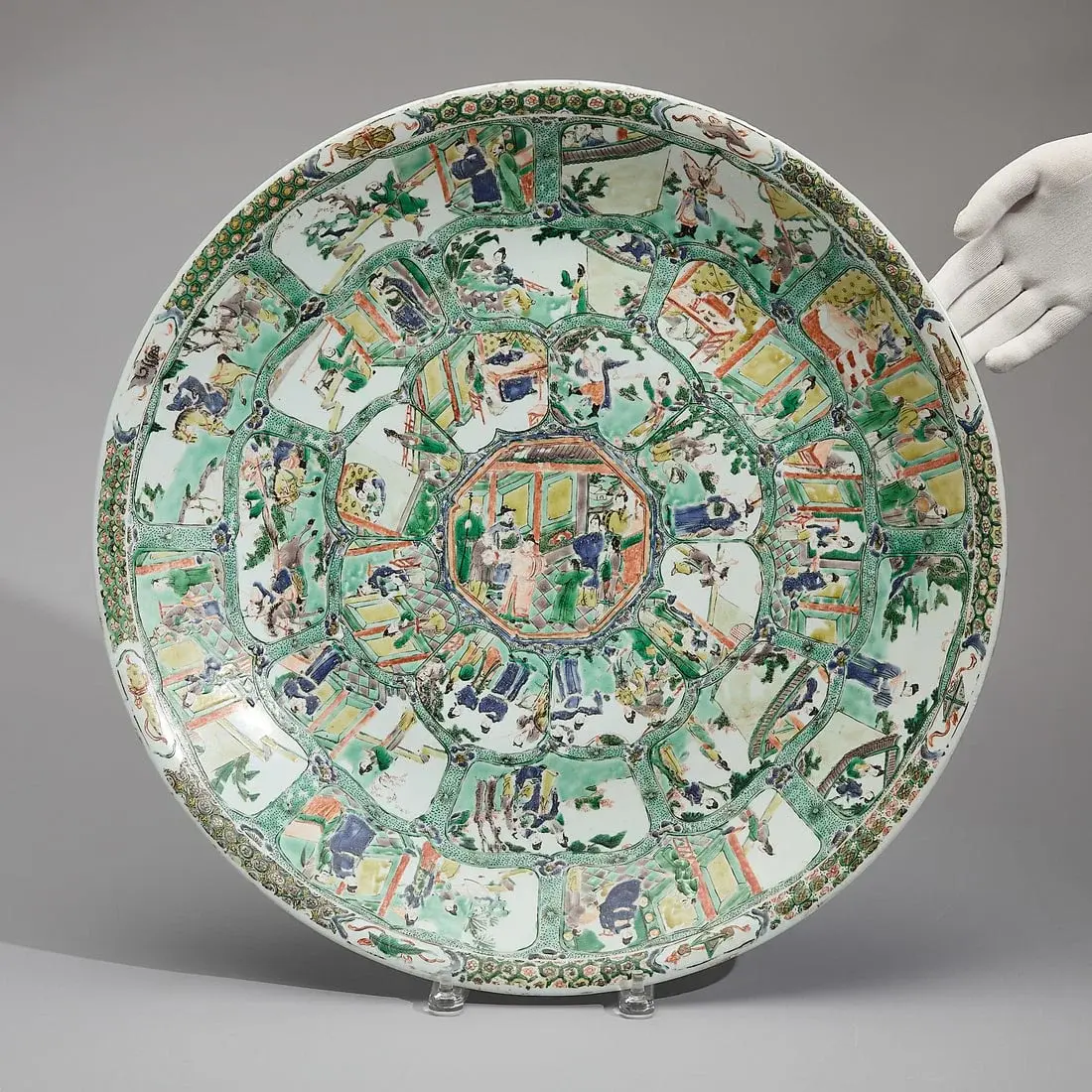 Very Large Kangxi Famille Verte Dish
