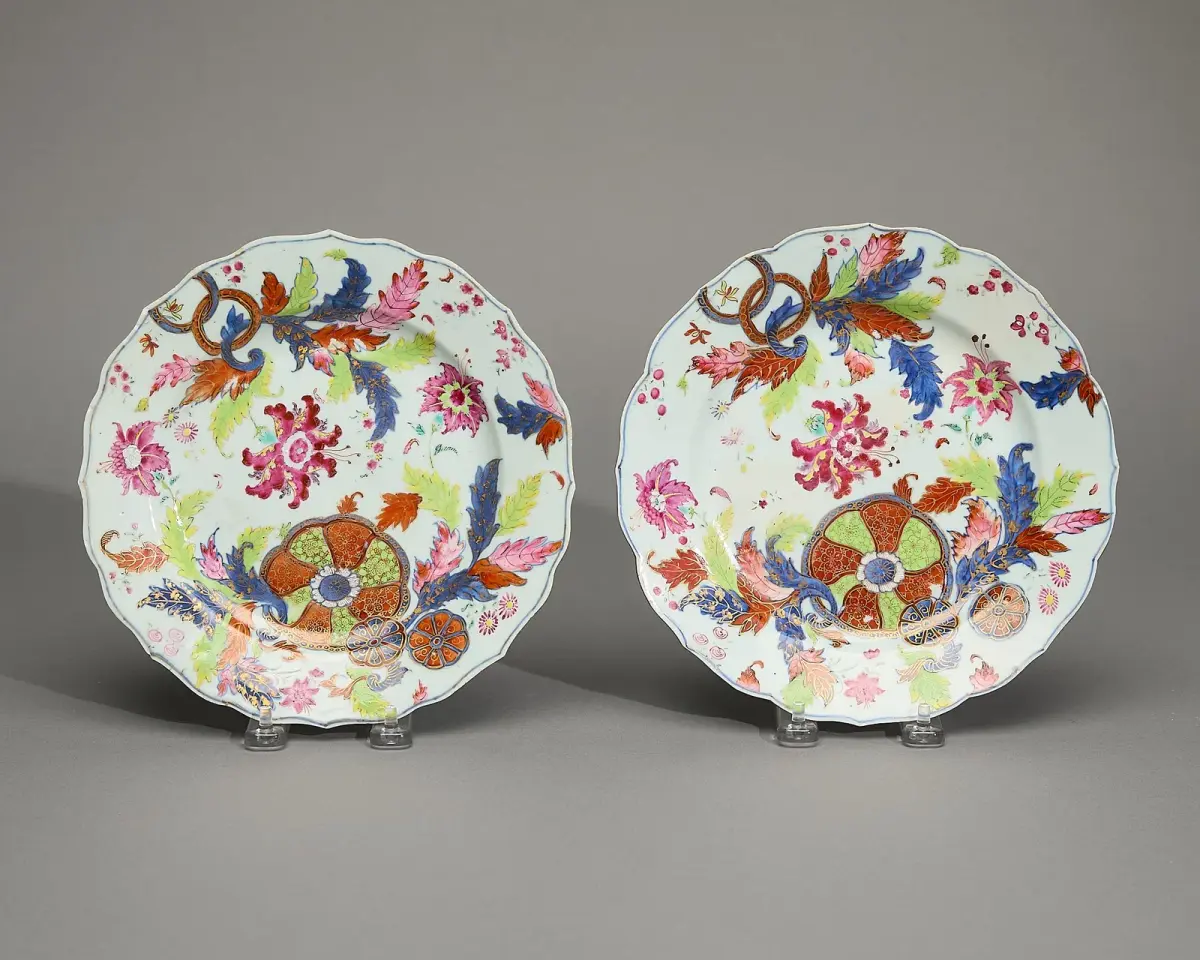 Pair Pseudo-Tobacco Leaf Plates