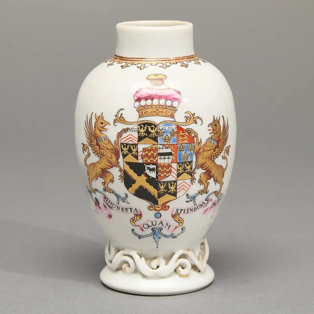 Chinese Export Armorial Tea Caddy - Barrington