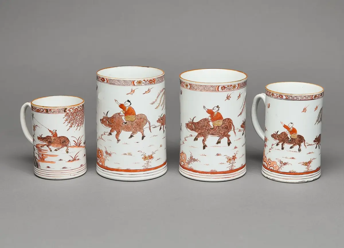 Graduated Set 3 Chinese Mugs & 1 Similar Mug