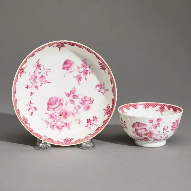Chinese Export Puce Tea Bowl & Saucer