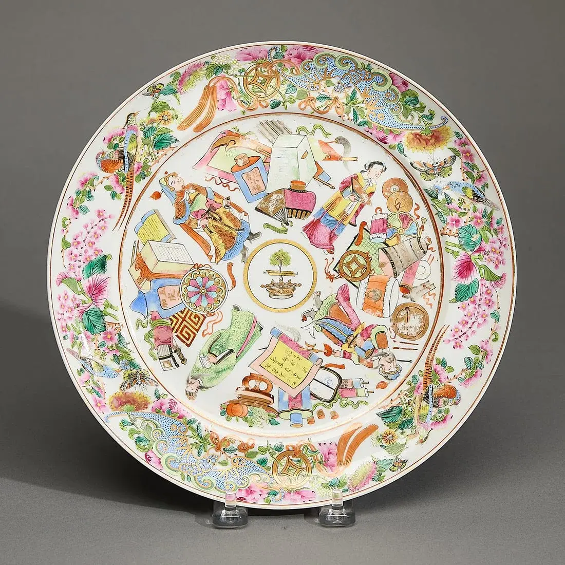 Chinese Export Famille Rose Charger - Hamilton
