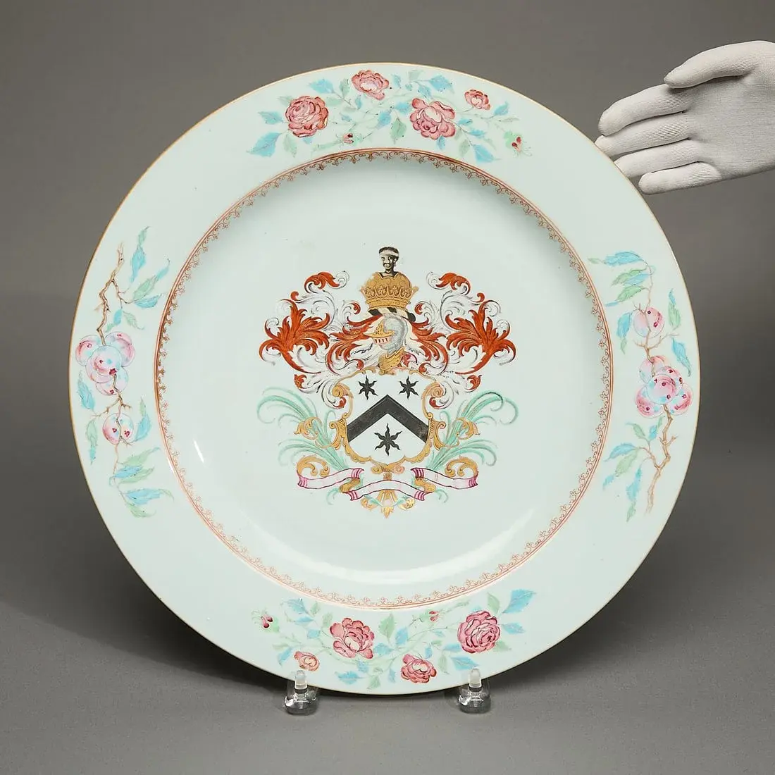 Famille Rose Armorial Charger - Mordaunt