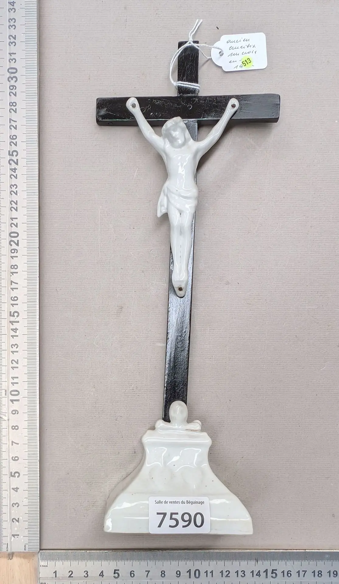 1 antique silver plated crucifix - See photos for dimensions and condition