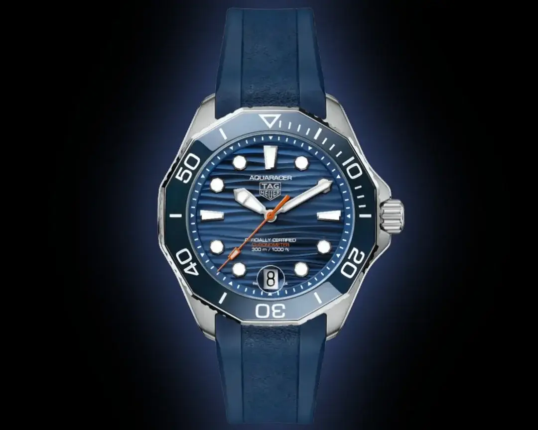 Tag Heuer Aquaracer Professional Blue dial 42mm Rubber strap WBP5111.FT6259