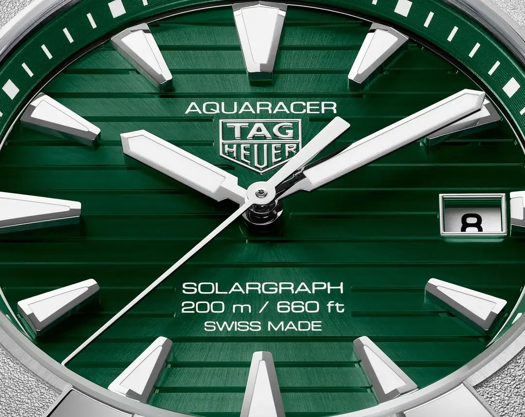 TAG Heuer Aquaracer Professional 200 Solargraph Green dial 40mm WBP1118.BA0047