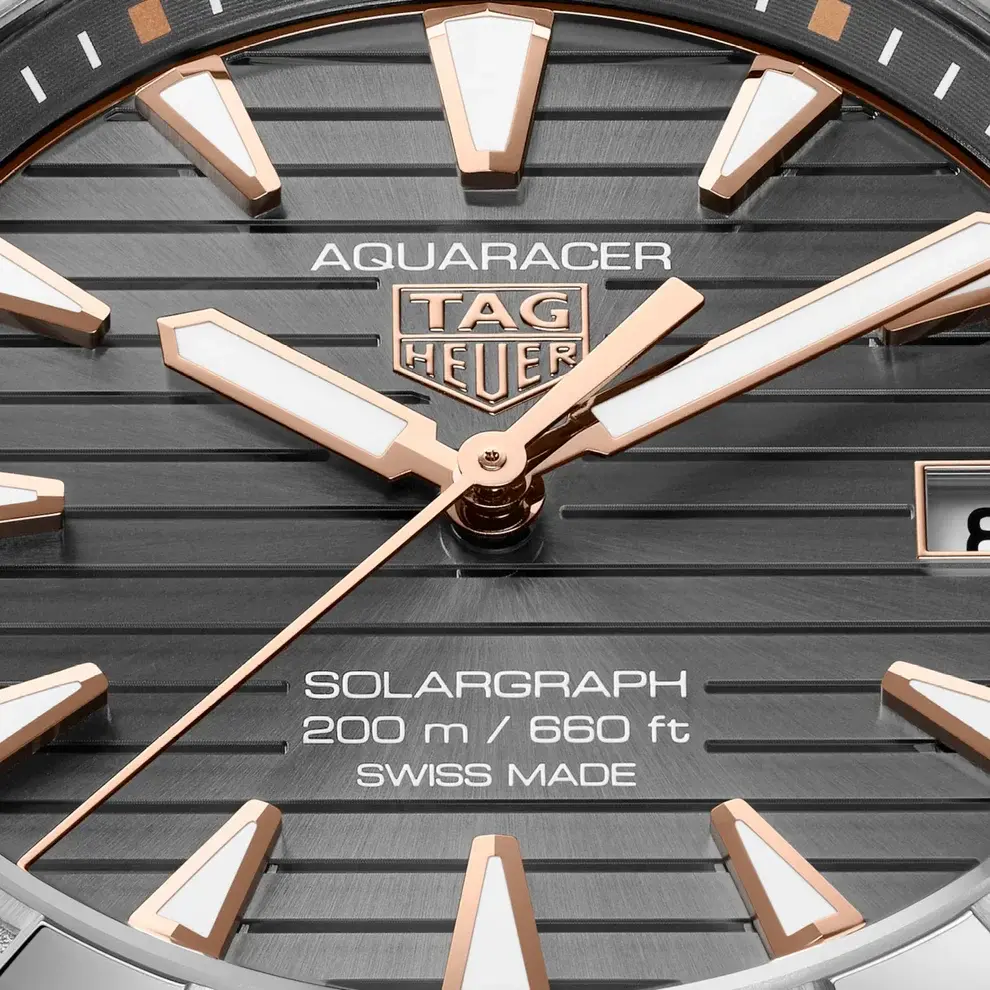 TAG Heuer Aquaracer Professional 200 Solargraph Solar Quartz, 40 mm