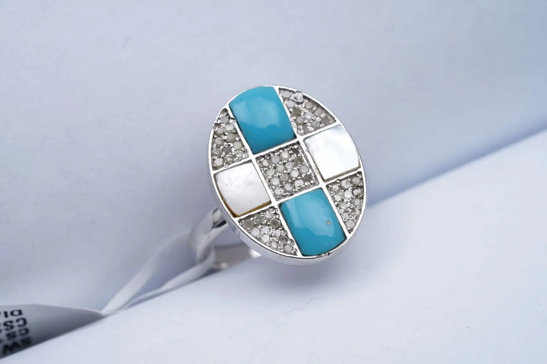(3290) RING SILVER 925 / 1000 TURQUOISE SHELL DIAMONDS