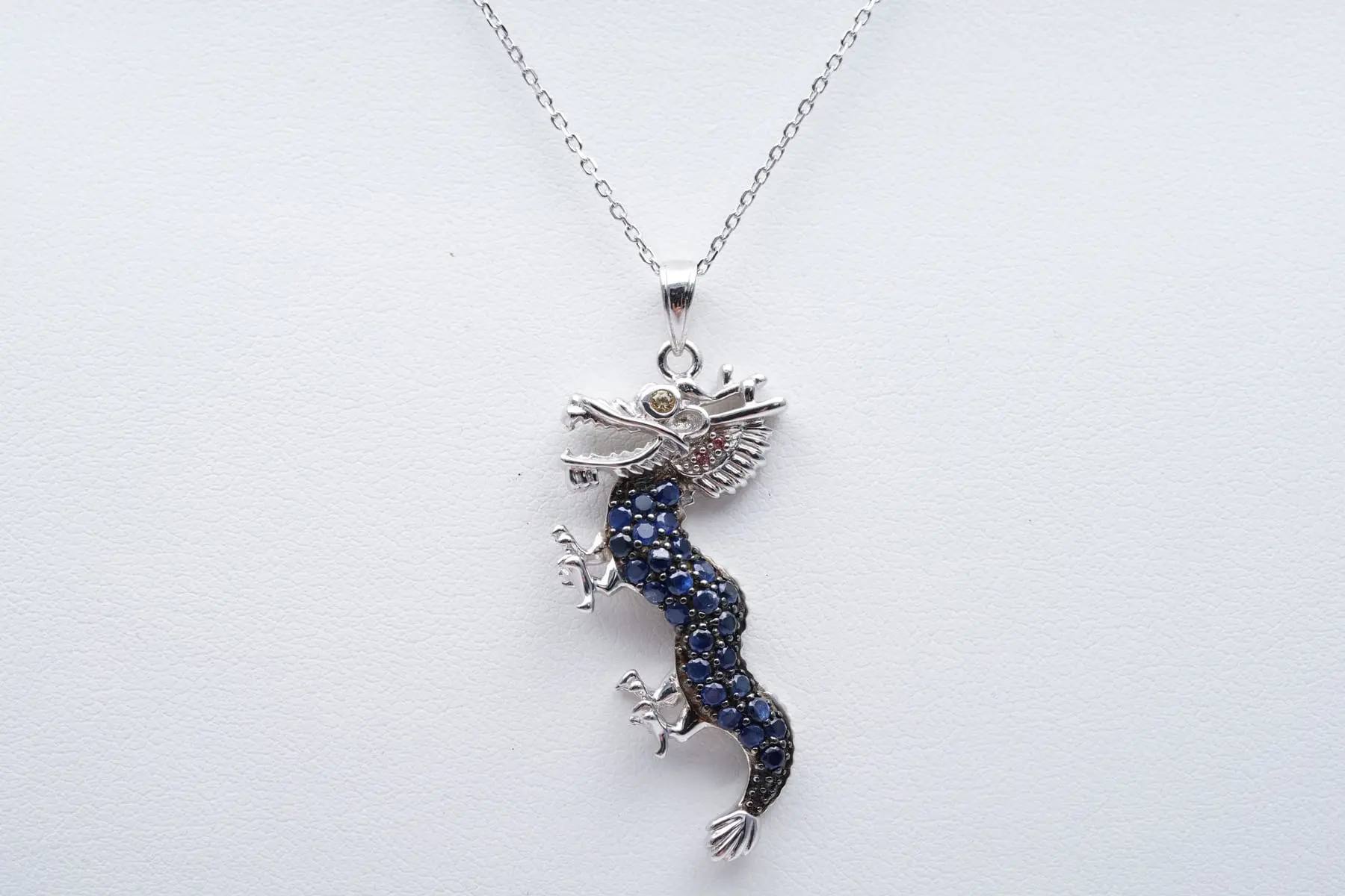 (3394) PENDANT SILVER 925 / 1000 Blue pink yellow SAPPHIRES + CHAIN