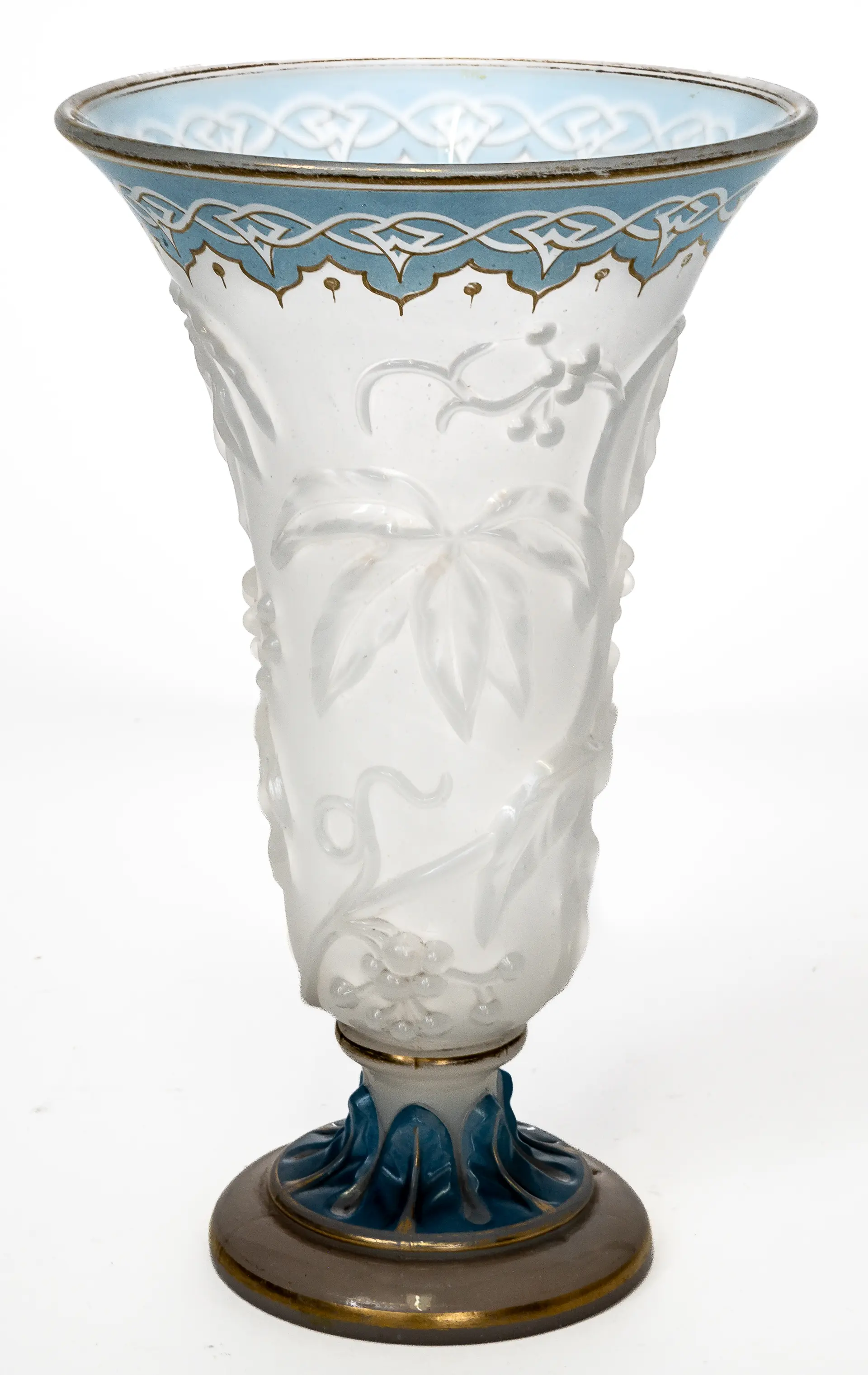 Lot 104: ART NOUVEAU CHALICE VASE