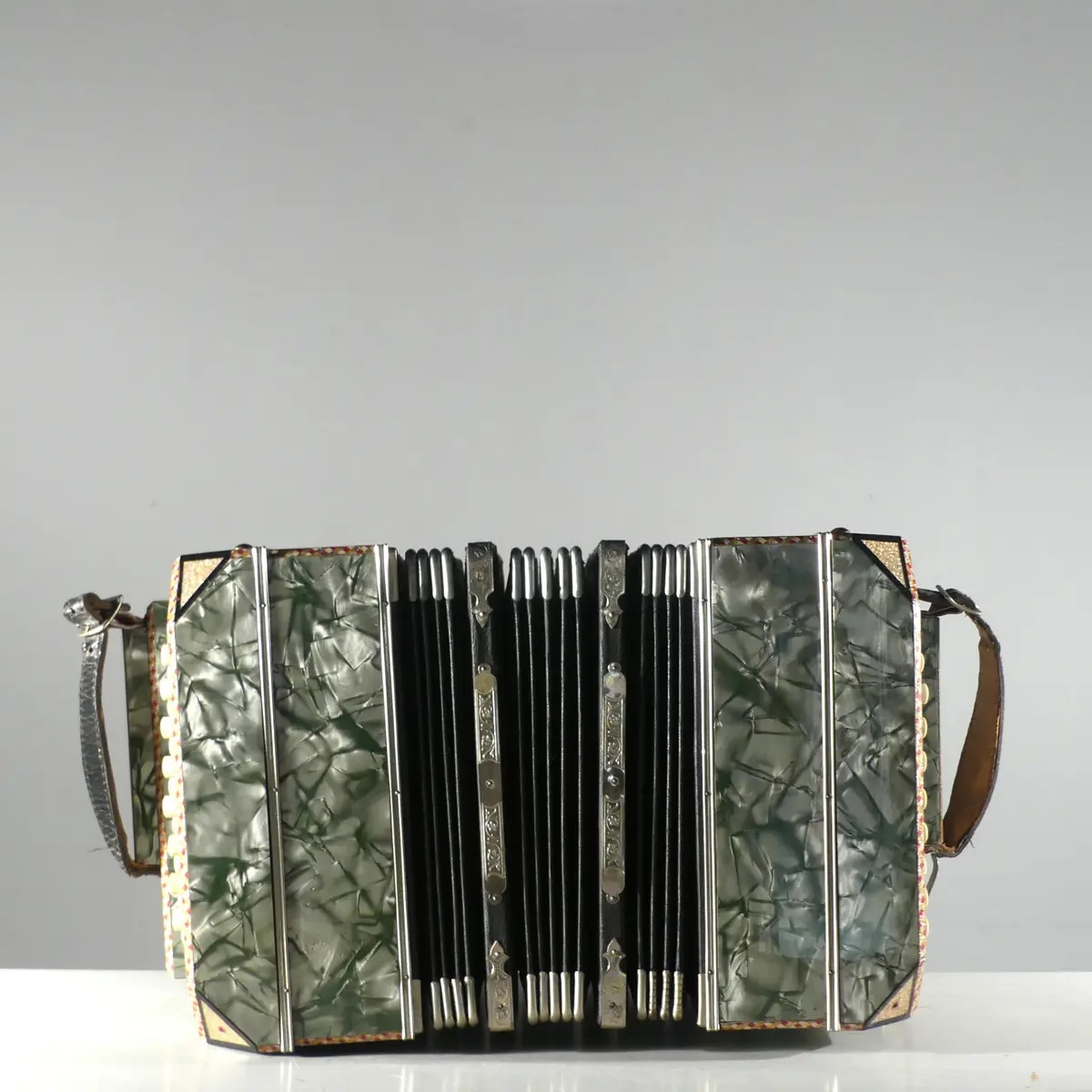 DRAGSPEL, Bandoneon / Bandonika concertina.