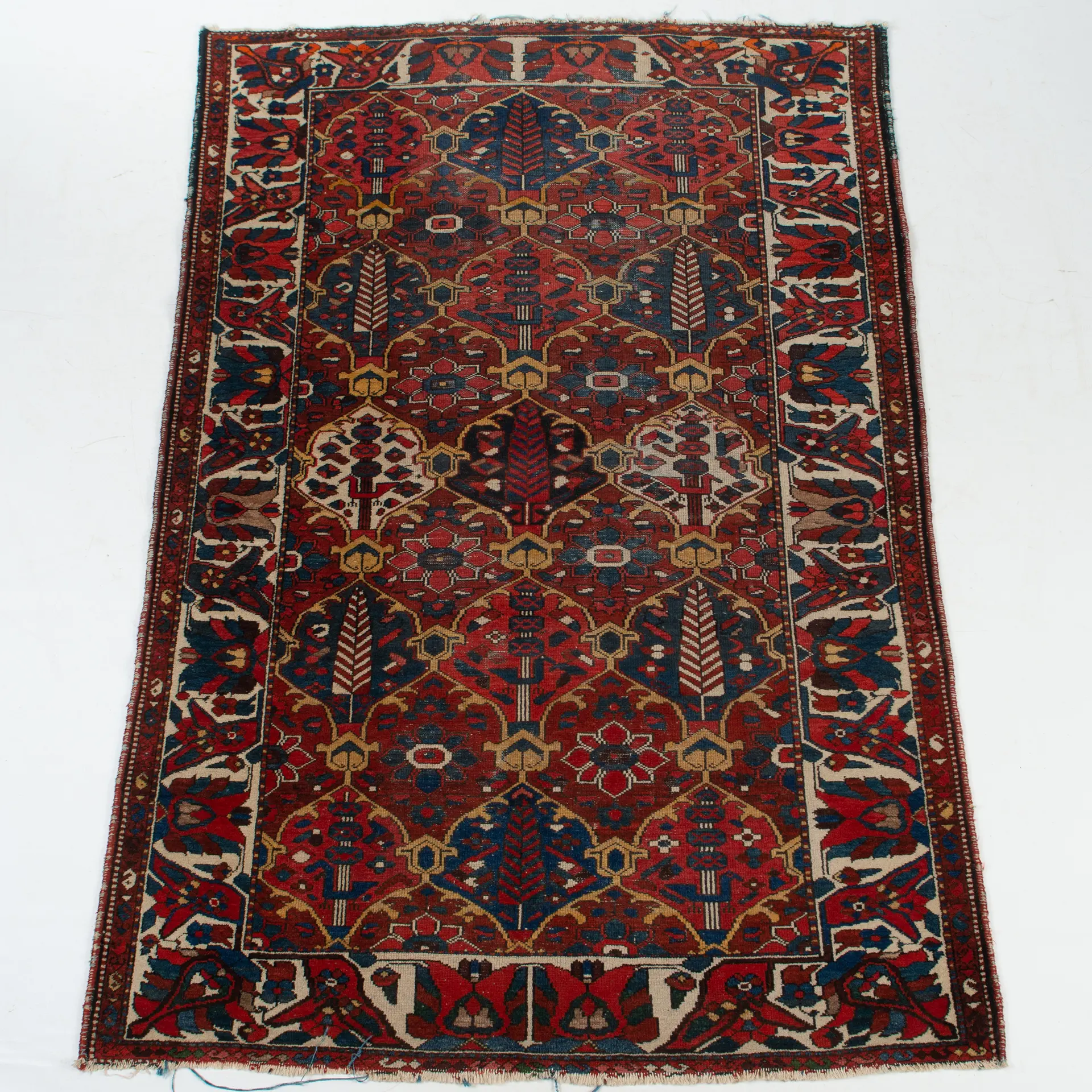 ORIENTMATTA, Bakhtiari, semiantik, Persien , ca 137 x 206 cm.