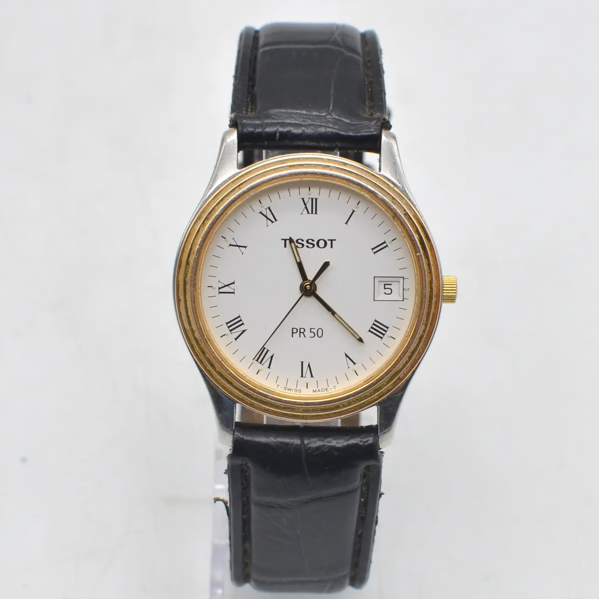 TISSOT, PR 50, ARMBANDUHR, SAPHIRGLAS, DAYDATE-ANZEIGE, SWISS MADE