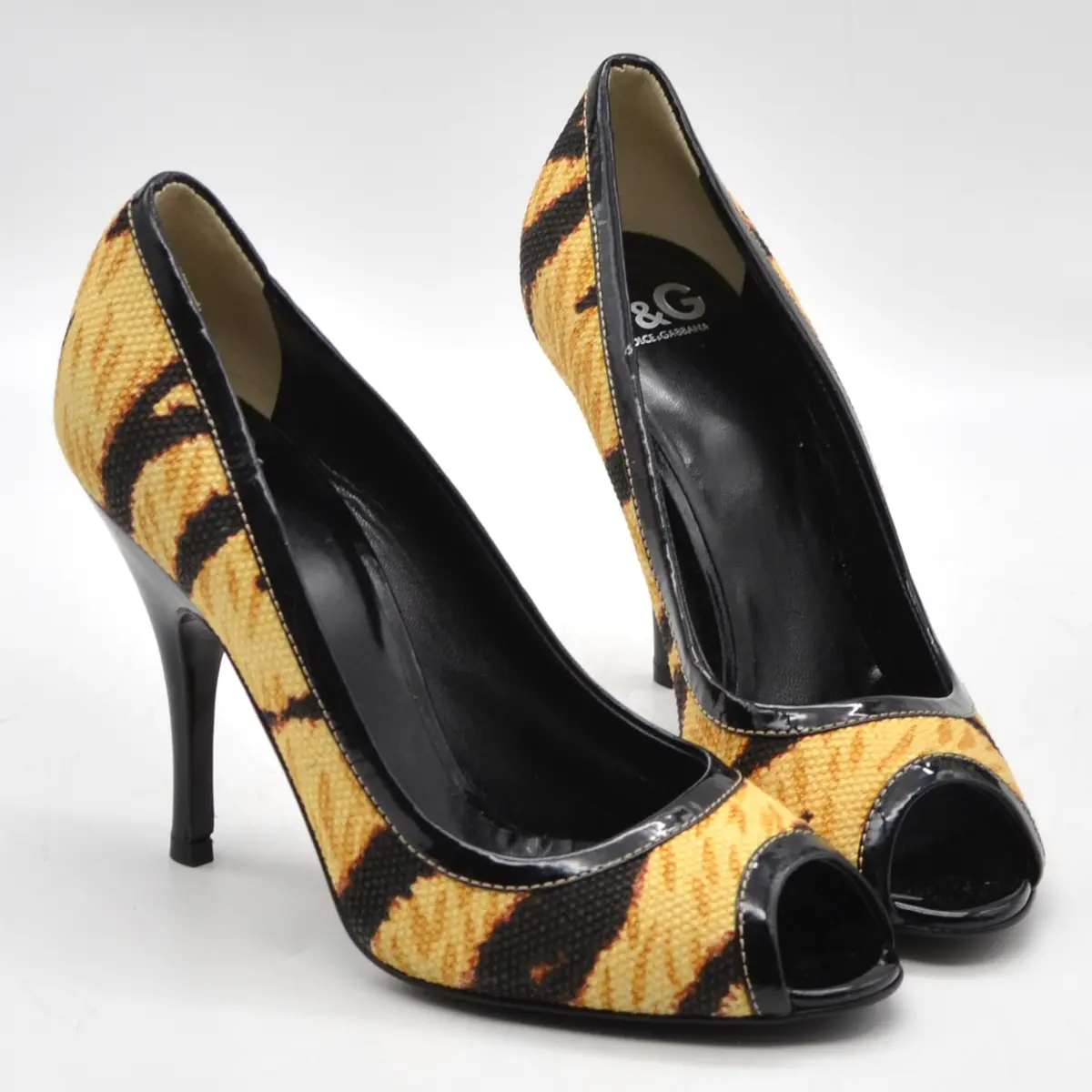 DOLCE & GABBANA. TIGER-PRINT PEEP-TOE HIGH HEEL PUMPS.