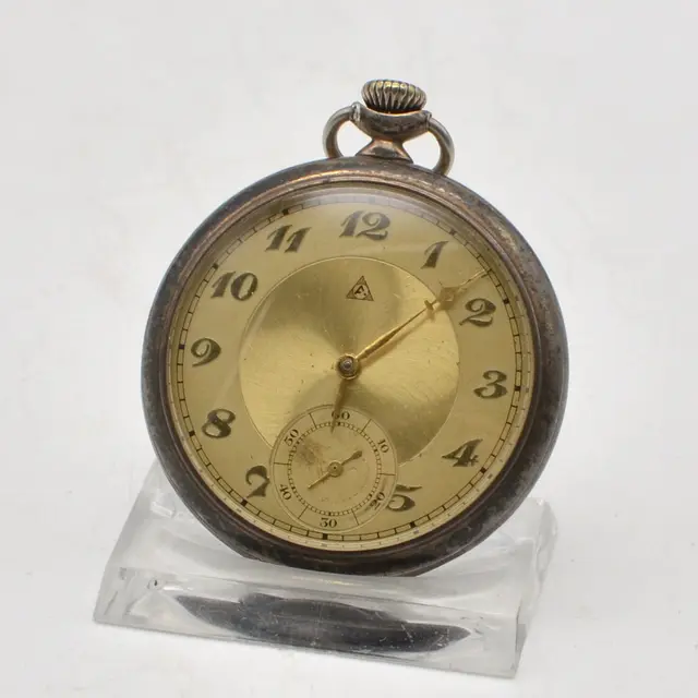 ALPINA, ART DECO TASCHENUHR, GEHÄUSE AUS 900ER SILBER, GOLDFARBENES