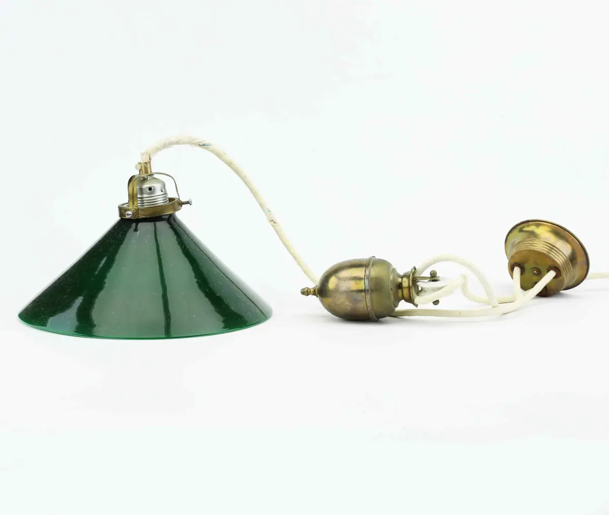 SKOMAKARLAMPA, glas, mässing, tidigt 1900-tal.