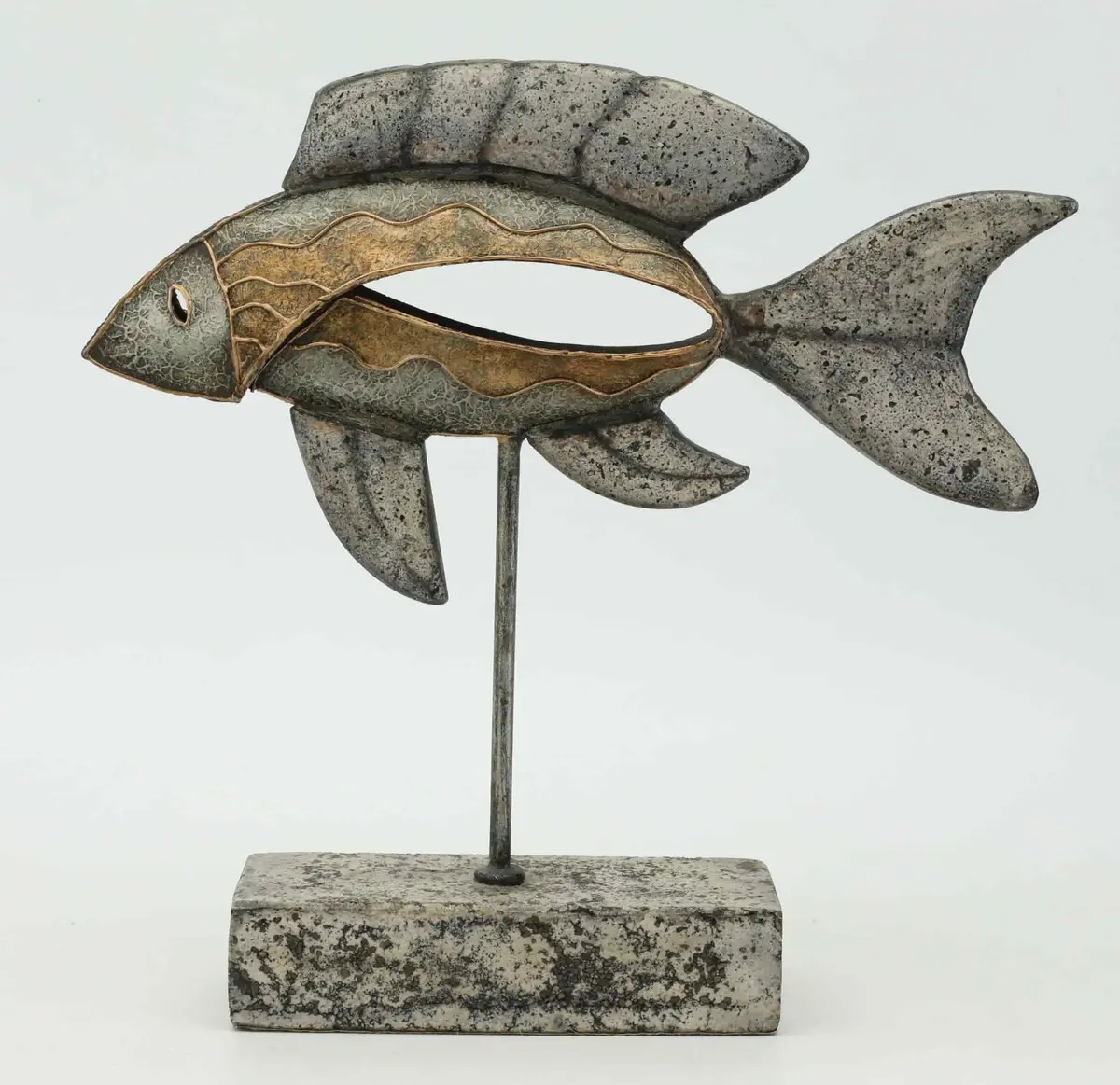 SKULPTUR, Fisk, 2000-tal.