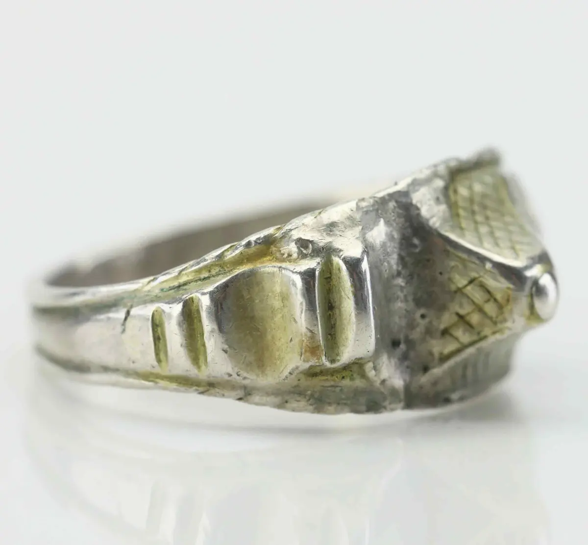 RING, sk "knoppring/knappring", förgyllt silver, Delsbo, Hälsingland