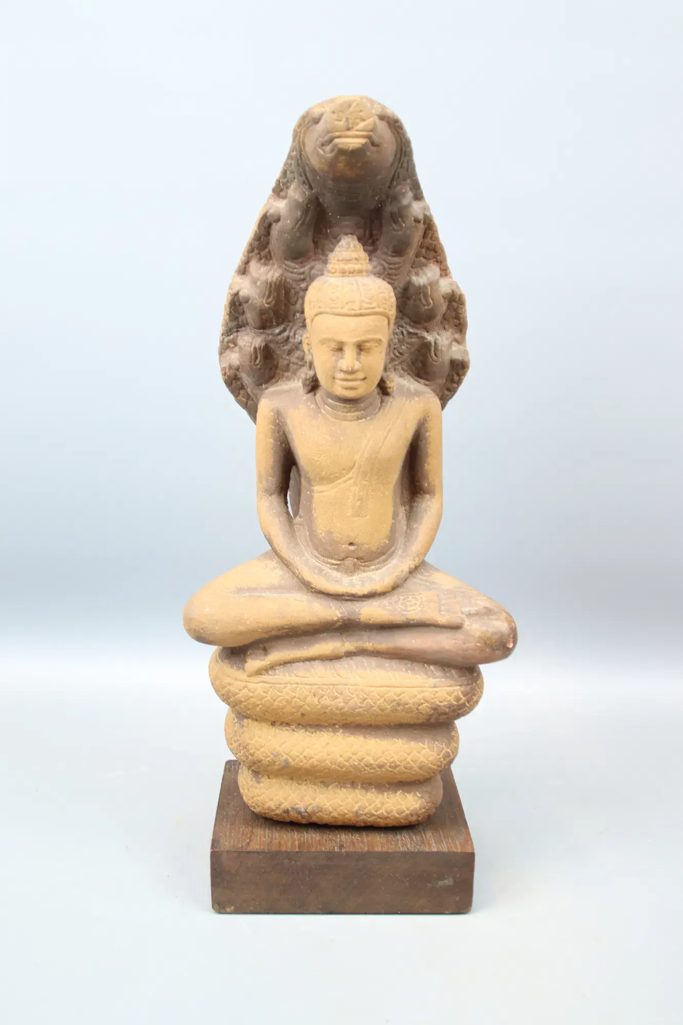 Buddha, sculture, ceramiche.