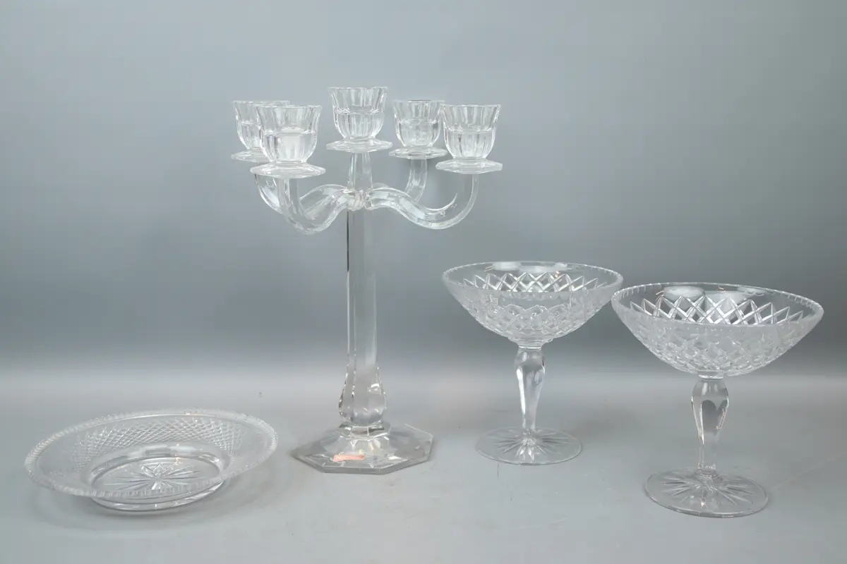 Candelabro ecc., 4 pezzi, vetro, incluso Nachtmann.