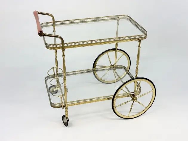 SERVERINGSVAGN, 1900-tal.