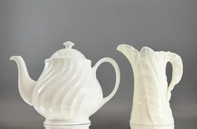 TEKANNA & GRÄDDKANNA, engelskt benporslin, Royal Tuscan & Royal Worcester