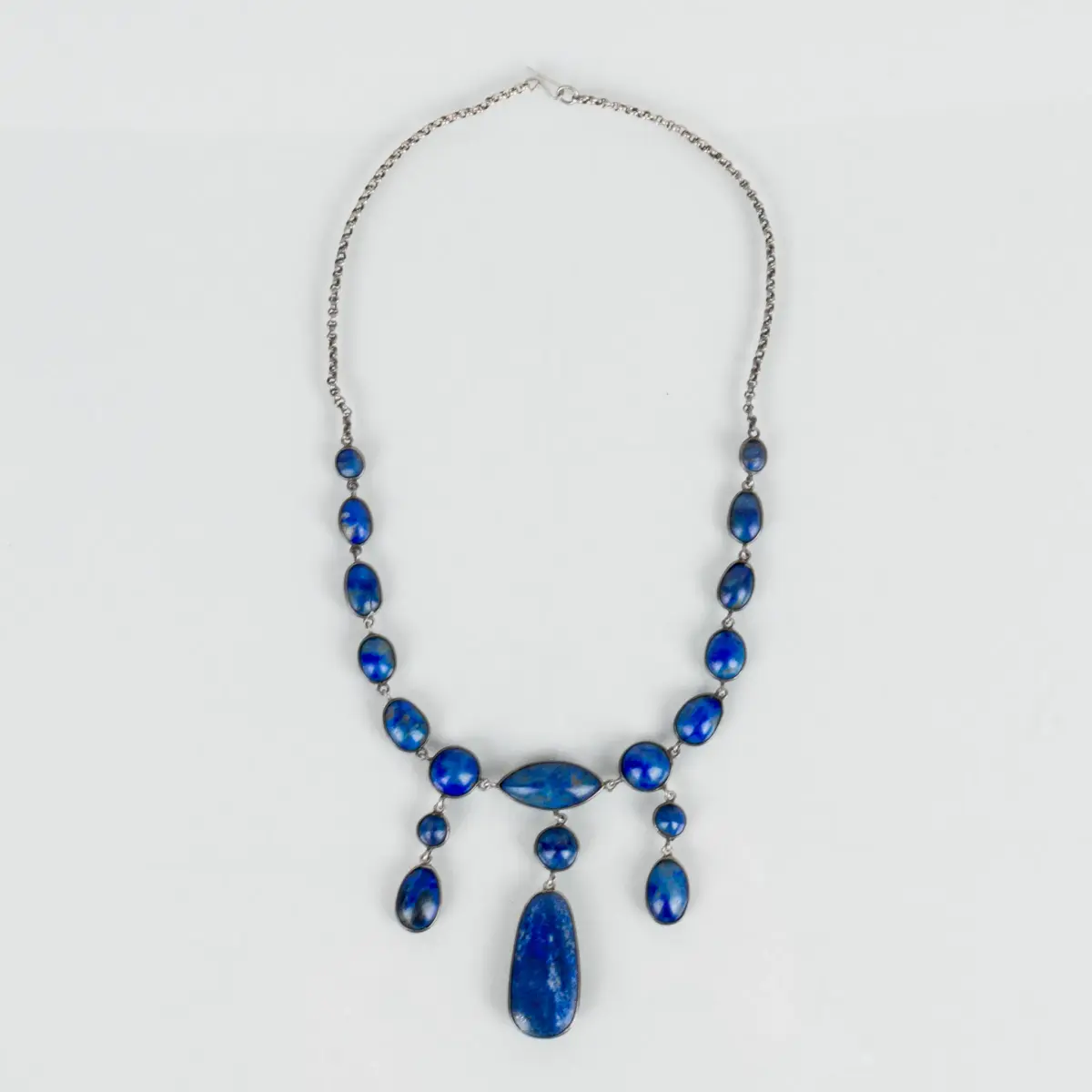 COLLIER, argento e lapislazulizli, la prima metà del XX secolo
