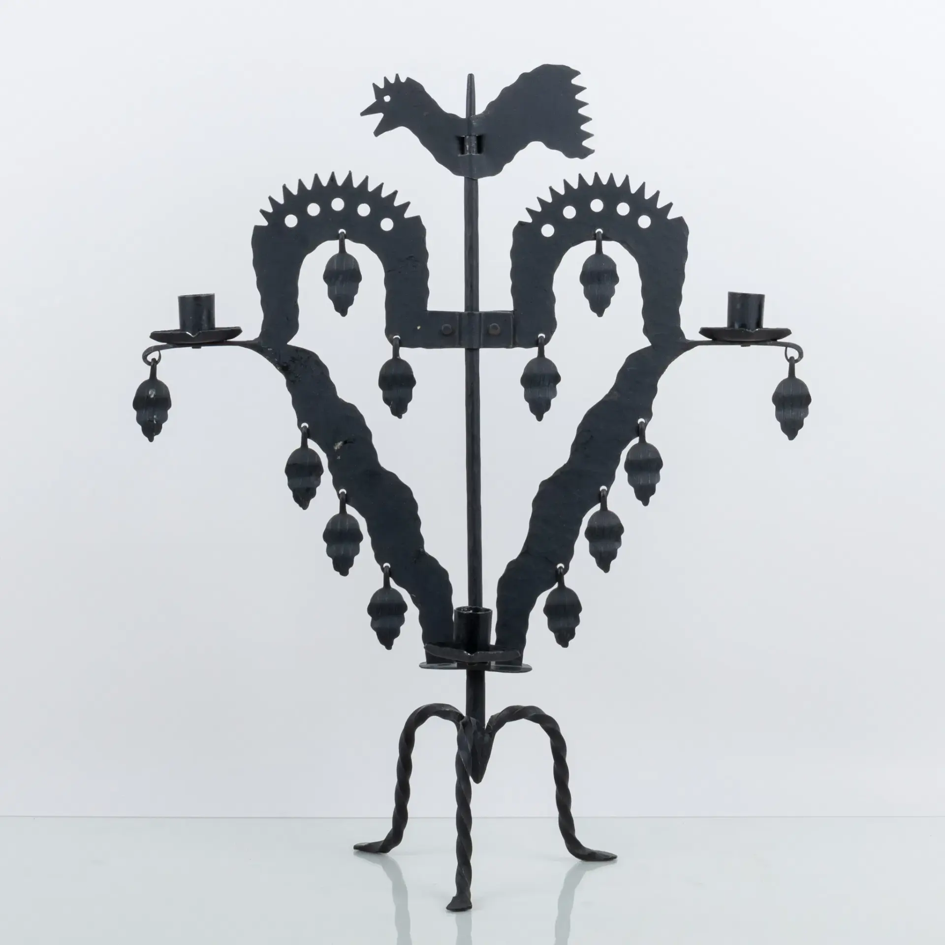 CANDELABRA, ferro battuto, cosiddetto gallo, anni 1900