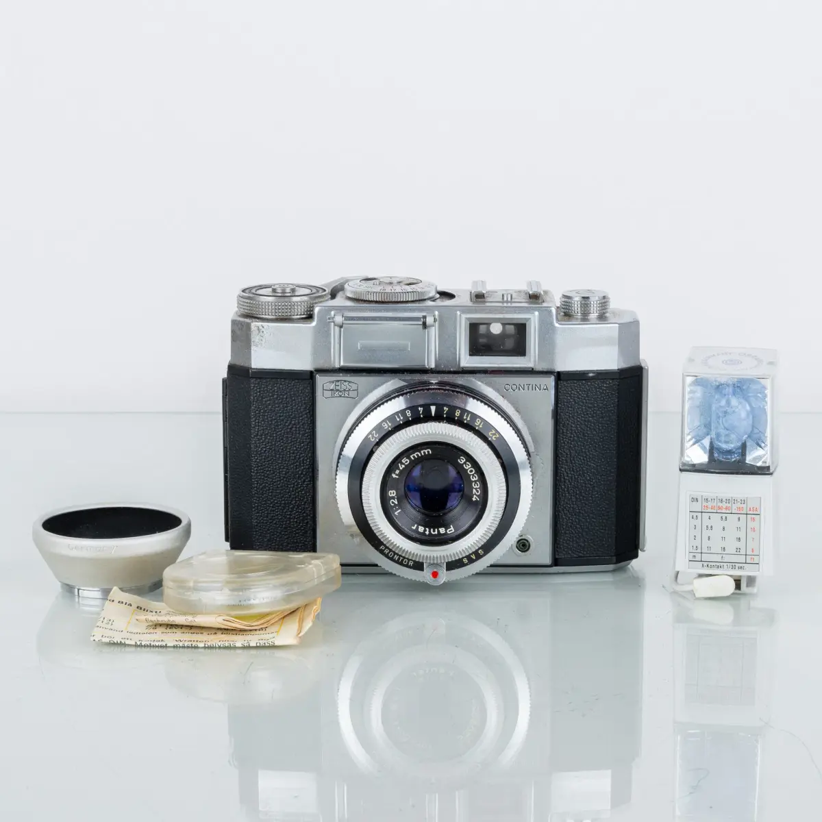 CAMERA, con obiettivo, Zeiss Ikon Contina