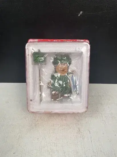 ASTÉRIX (Goscinny & Uderzo) - Resin Collectible Figure: - Lot 58