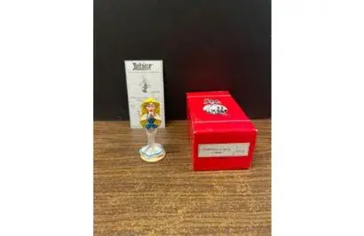 PIXI 1/6523 - Falbala - Lot 64