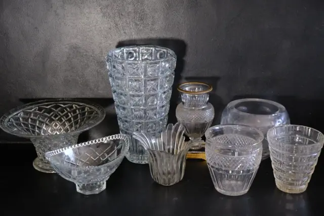 Set of seven vases or trinket bowls made of cut crystal and glass