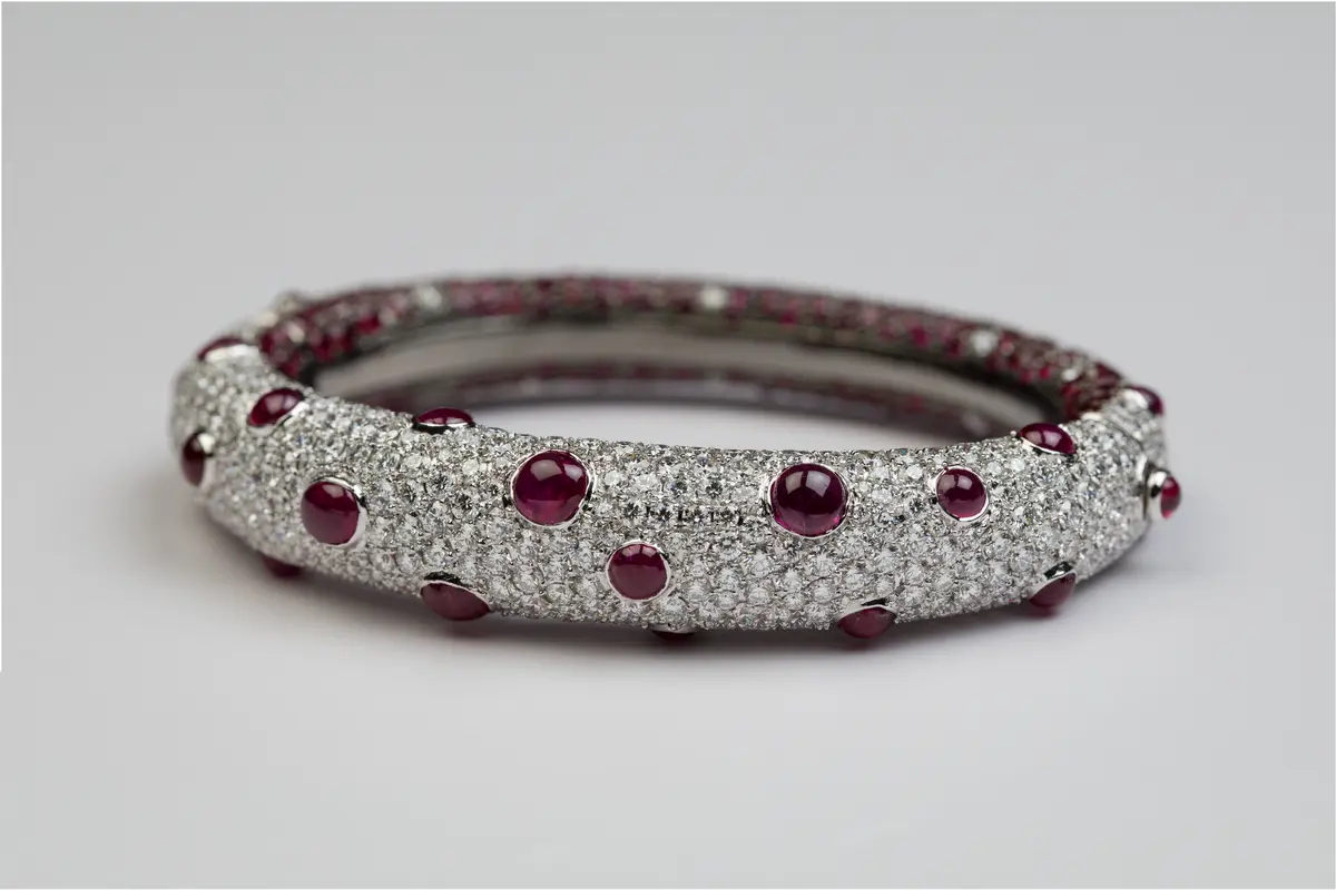 Bleeding Tooth Bracelet