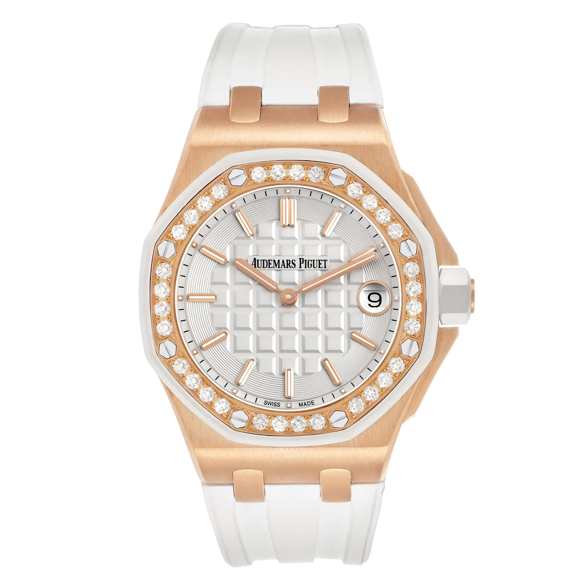 Royal Oak Offshore (Reference 67540OK.ZZ.A010CA.01). A 37mm rose gold