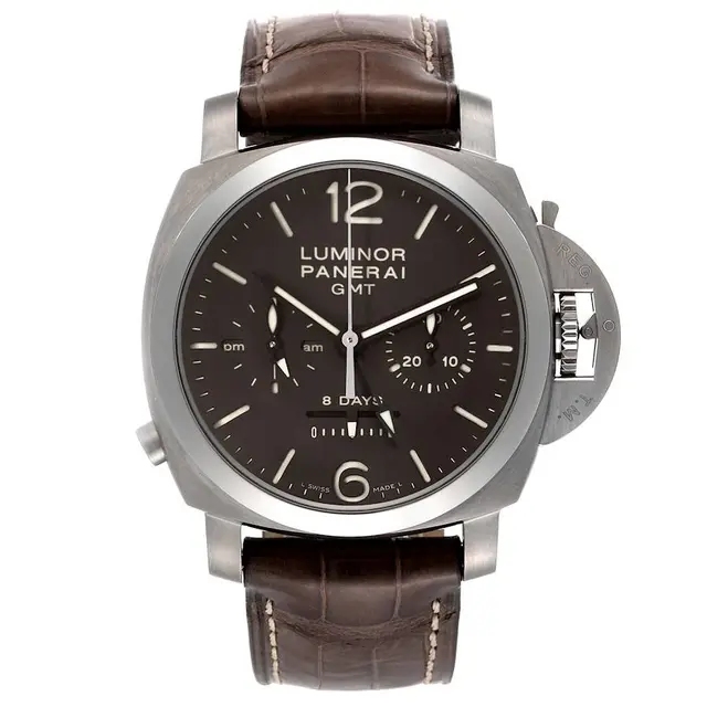Luminor 8 Day Monopulsante Chrono (Reference PAM00311). A 44mm titanium