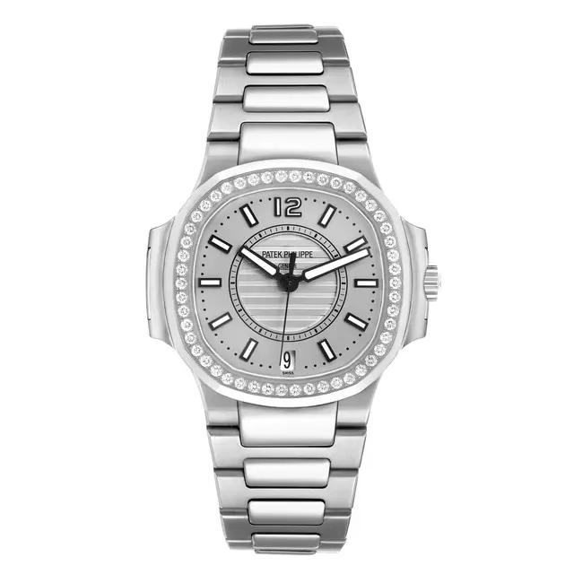 Nautilus (Reference 7008/1A-011). A 34mm stainless steel diamond-set