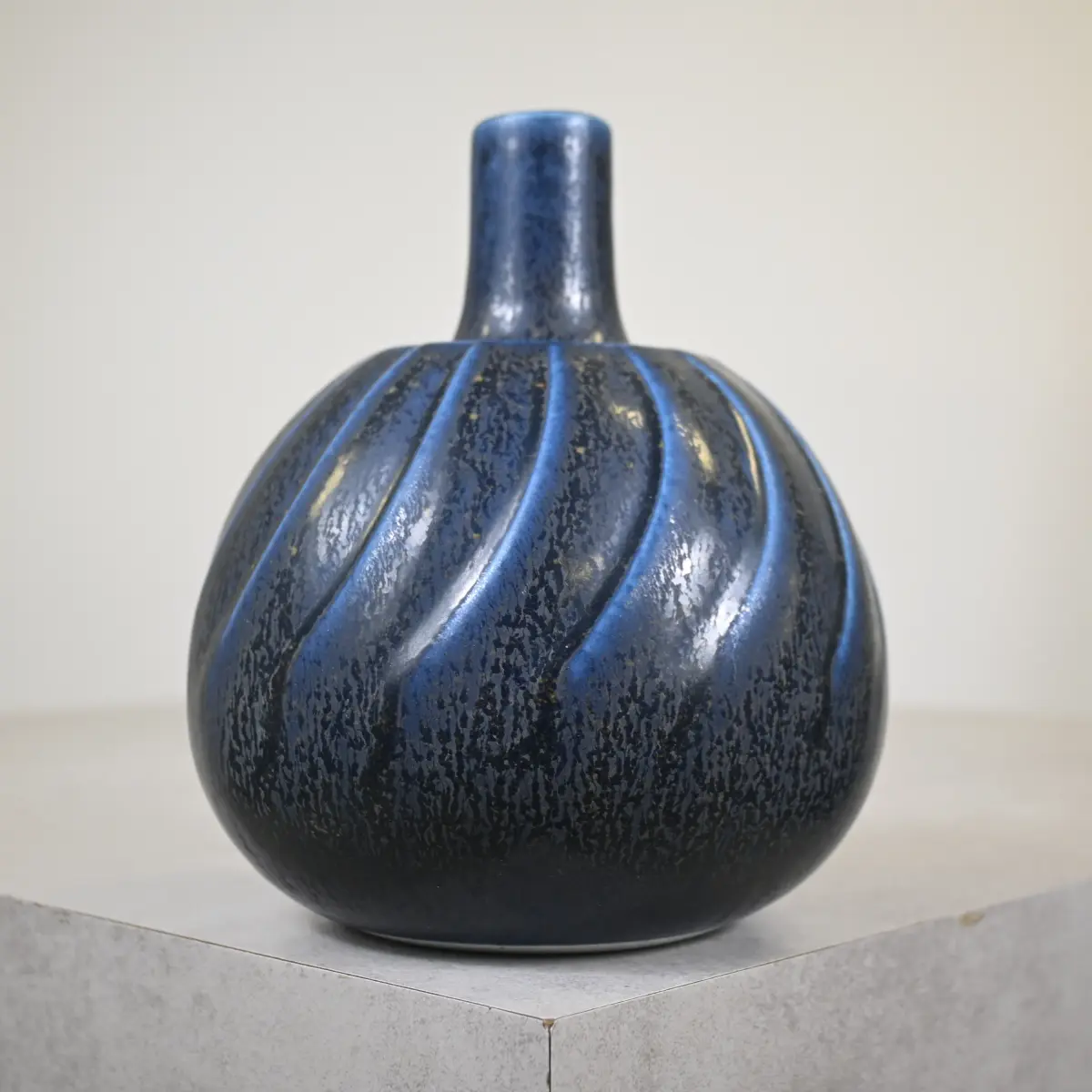Wilhelm Kåge, vas, stengods, Gustavsberg, 1950-tal.