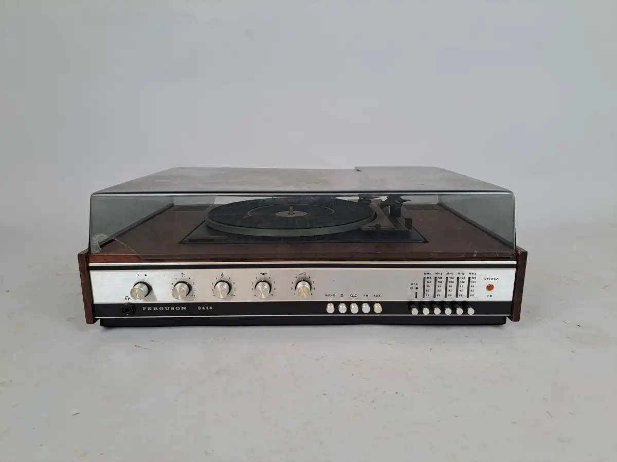 LP-spelare. Ferguson 3414