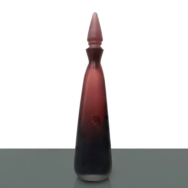 Bottiglia della serie "Velati" in vetro di Murano sommerso viola