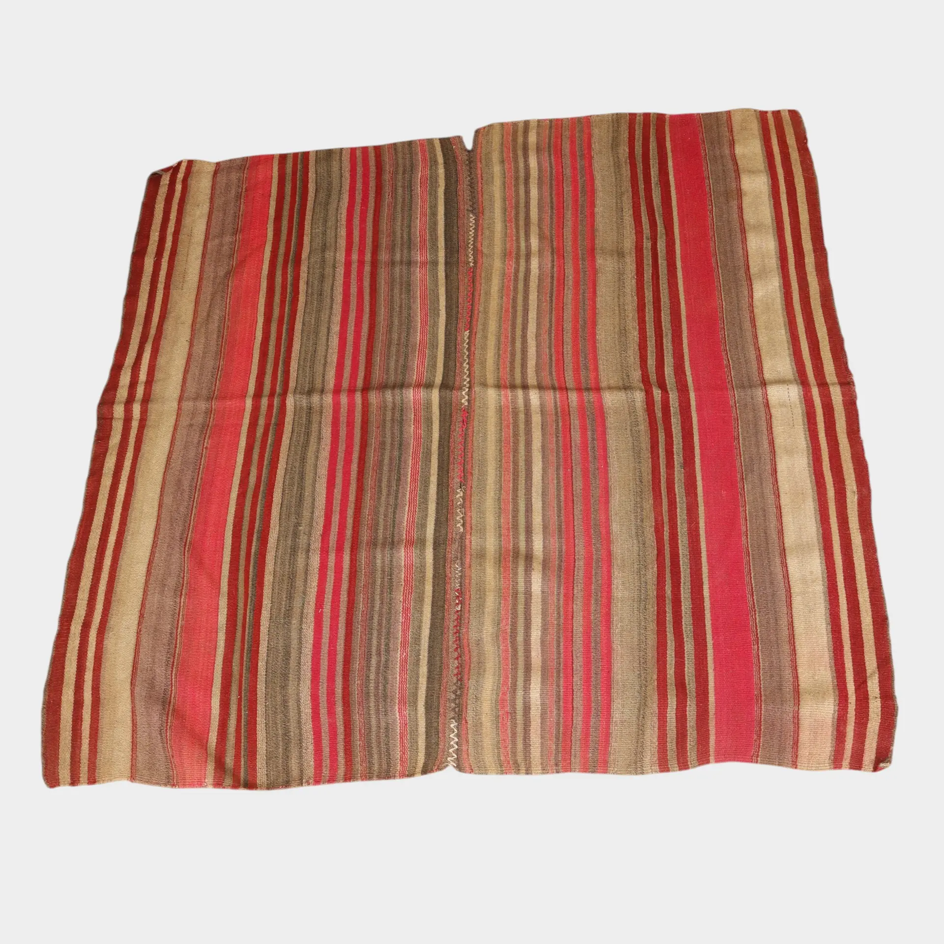 Kilim turco (“pala” o “chaput”) en lana.