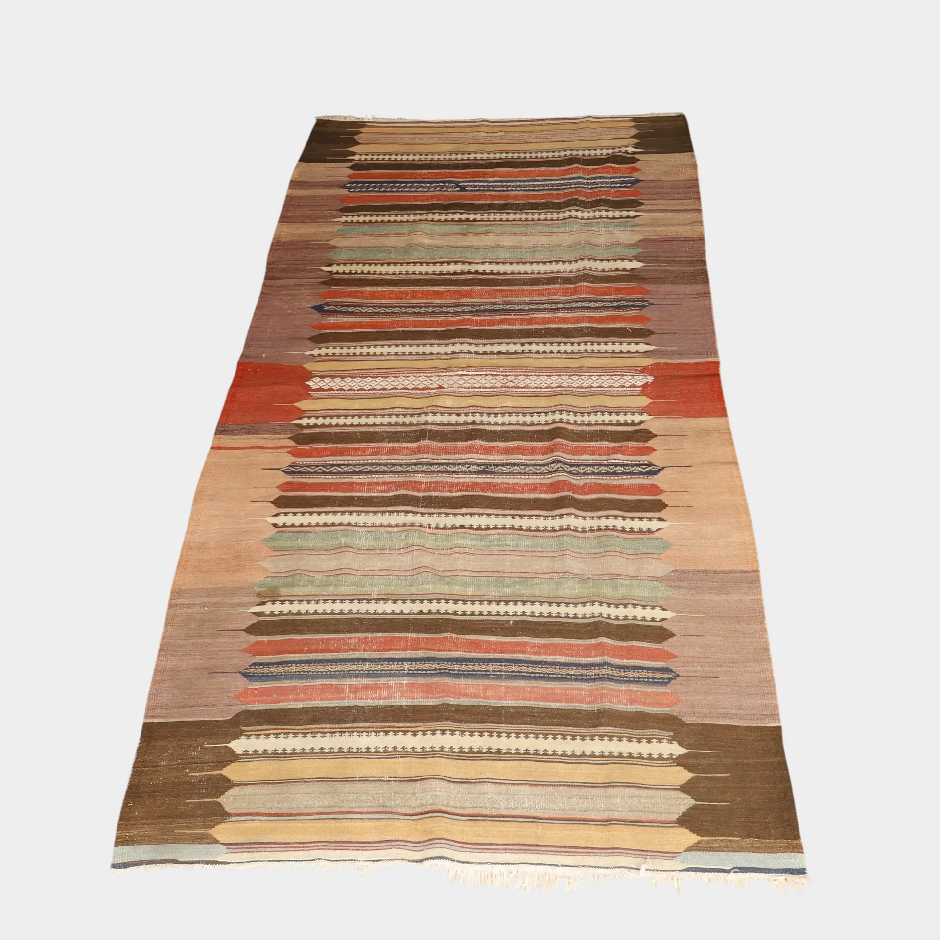 Alfombra de pasillo en lana de tipo kilim de Anatolia, del siglo XX.