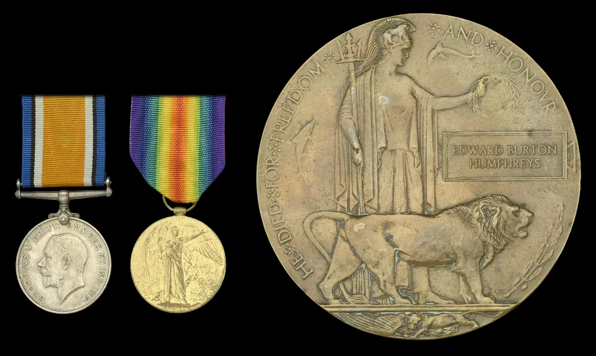 Pair: Private E. B. Humphreys, 2nd Battalion, Royal Welsh Fusiliers