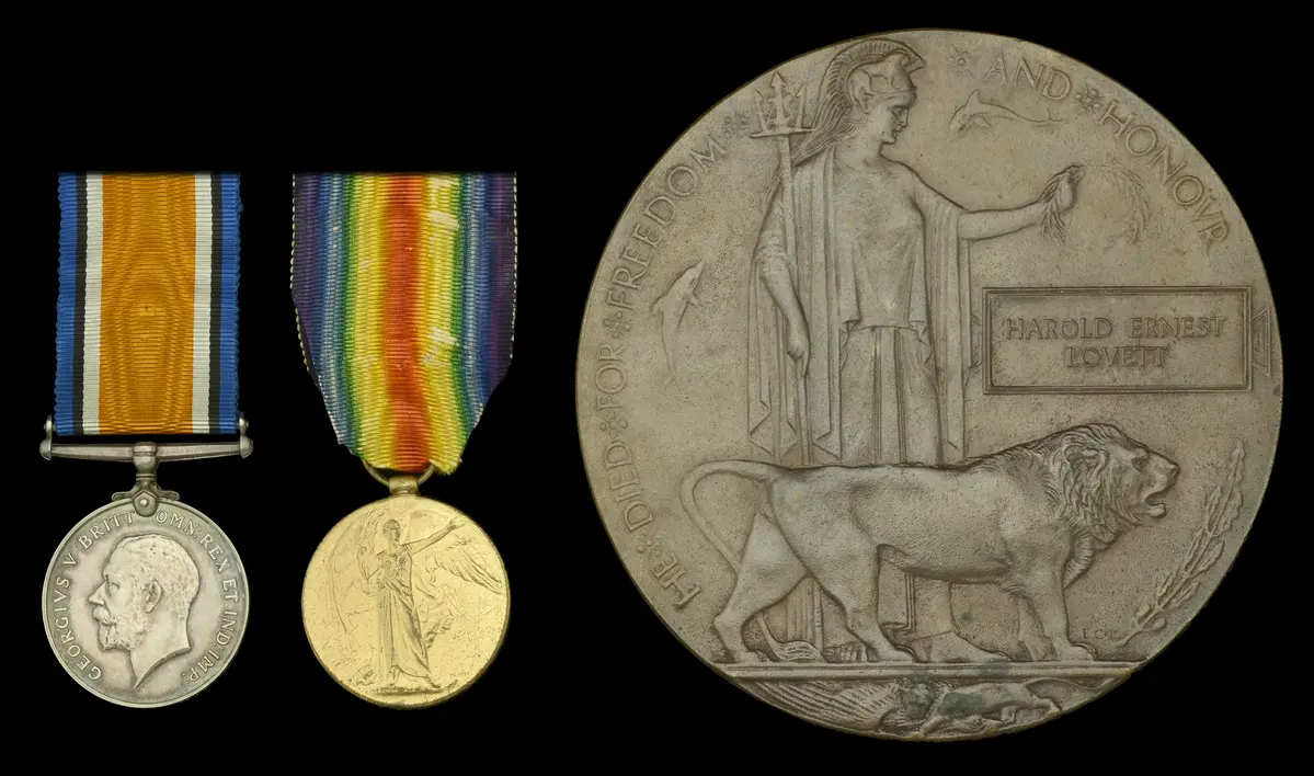 Pair: Private H. E. Lovett, 13th (1st North Wales) Battalion, Royal
