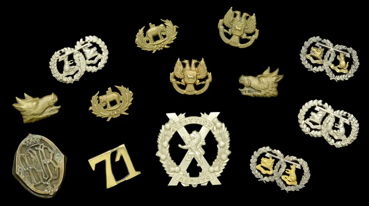Assorted Scottish Insignia. A good selection of Glengarry Badges and