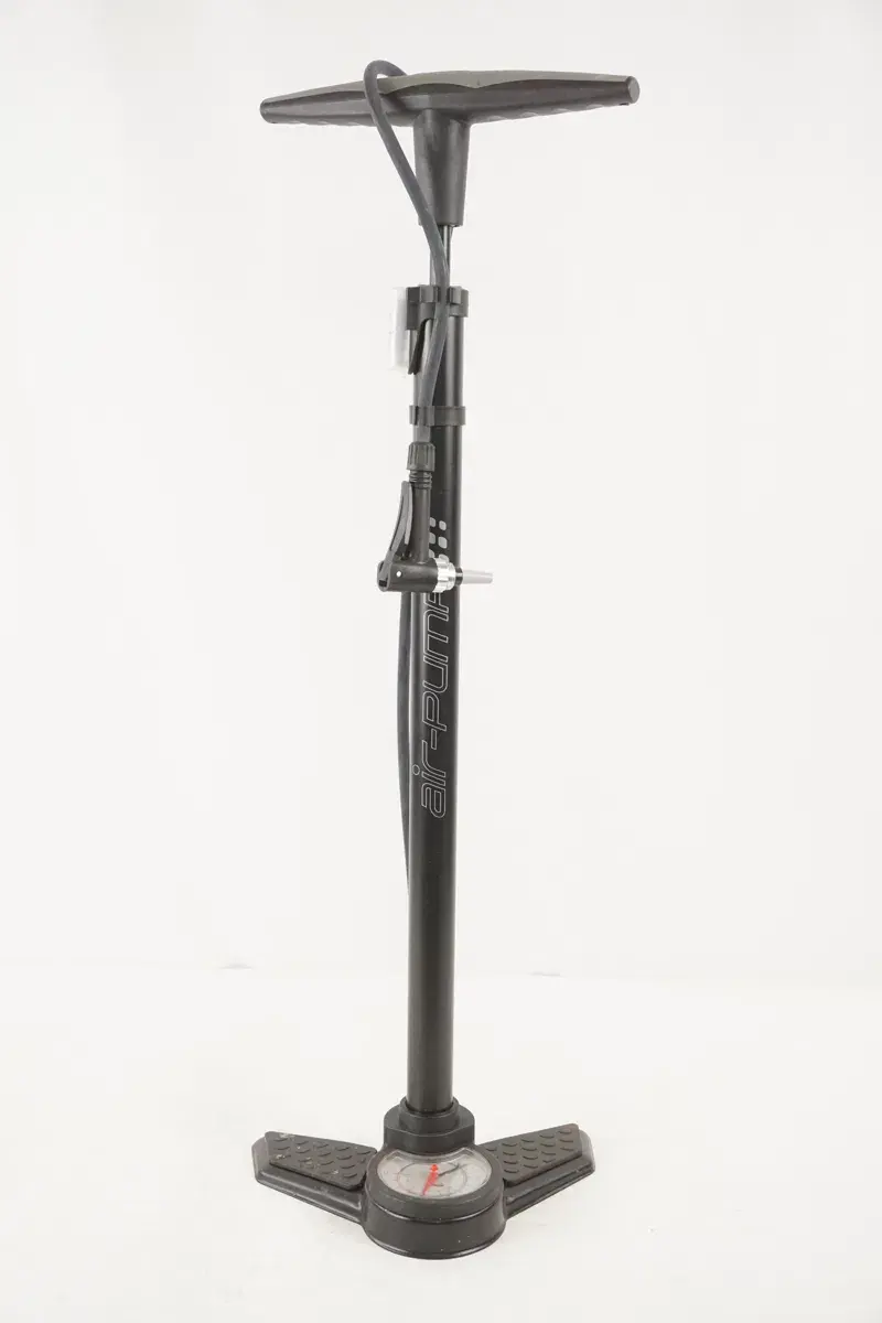 Air Pump Luftpump. B83