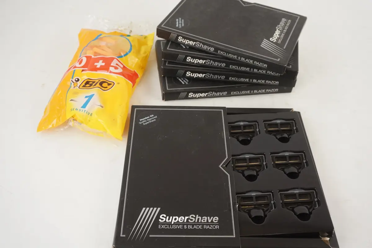 5st Supershave exclusive 5 blade razor mm. A102/