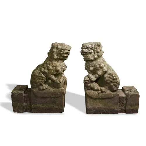 A PAIR OF LARGE CARVED MARBLE BUDDHIST LIONS QING DYNASTY (...